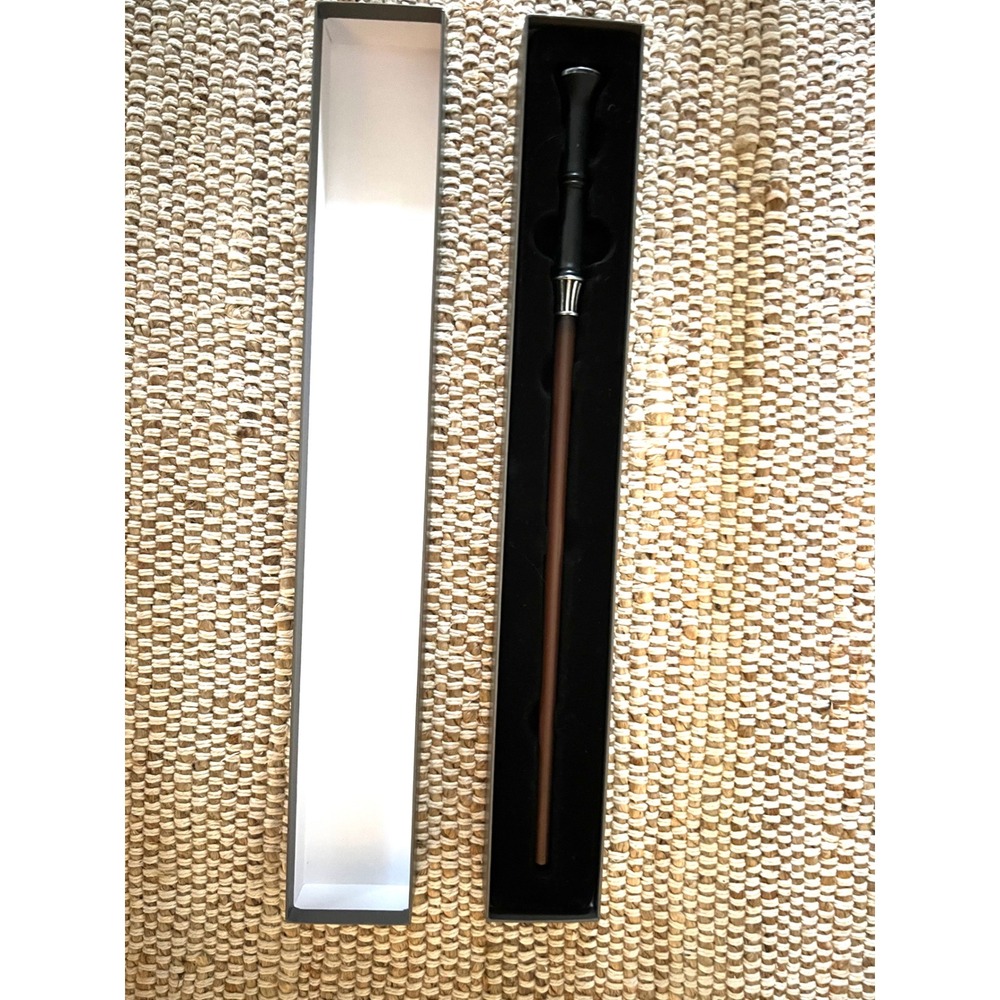 Universal Studios Yusuf Kama Interactive Wand Fantastic Beasts Harry Potter Box